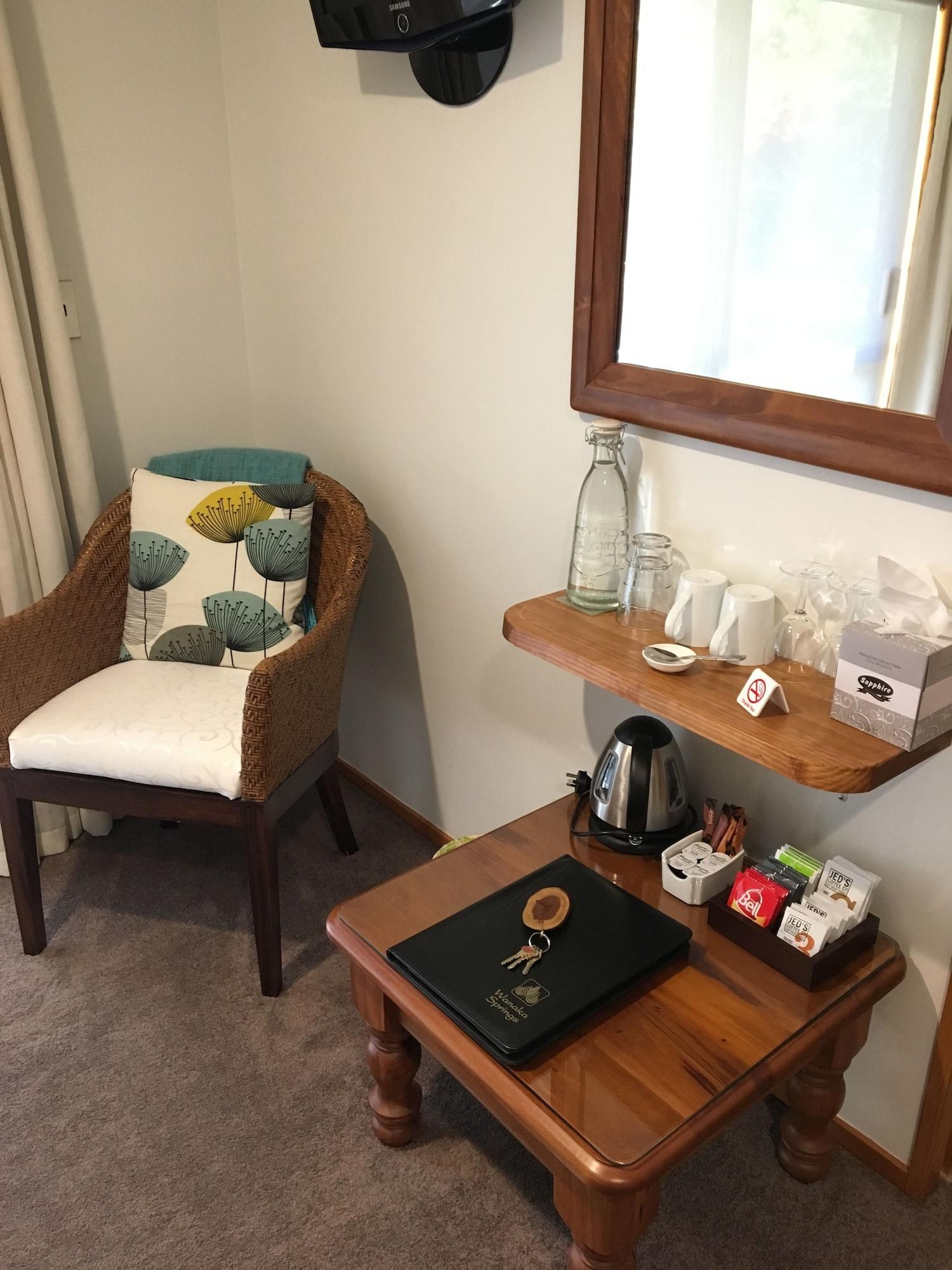 Wanaka Springs Lodge エクステリア 写真