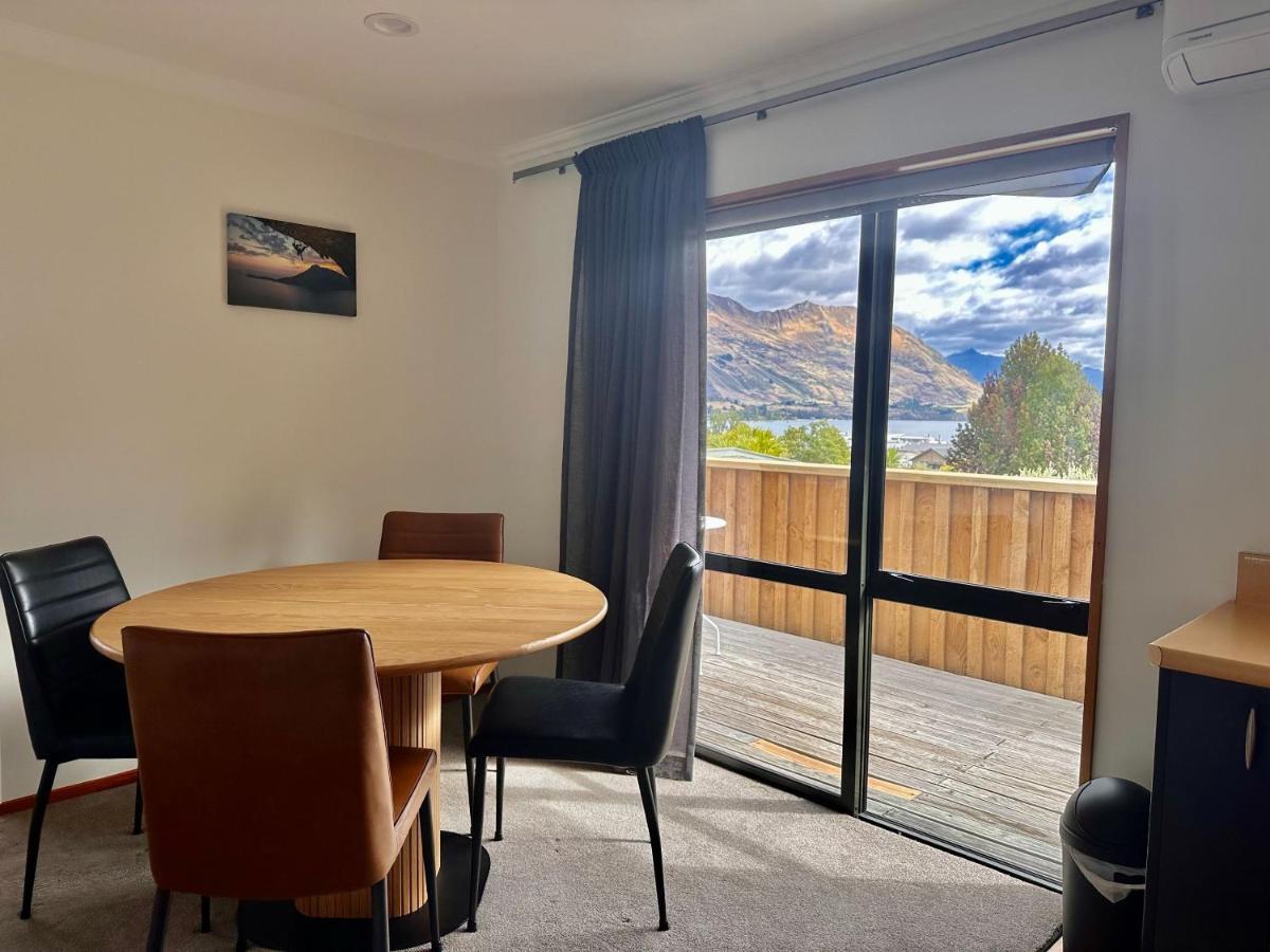 Wanaka Springs Lodge エクステリア 写真