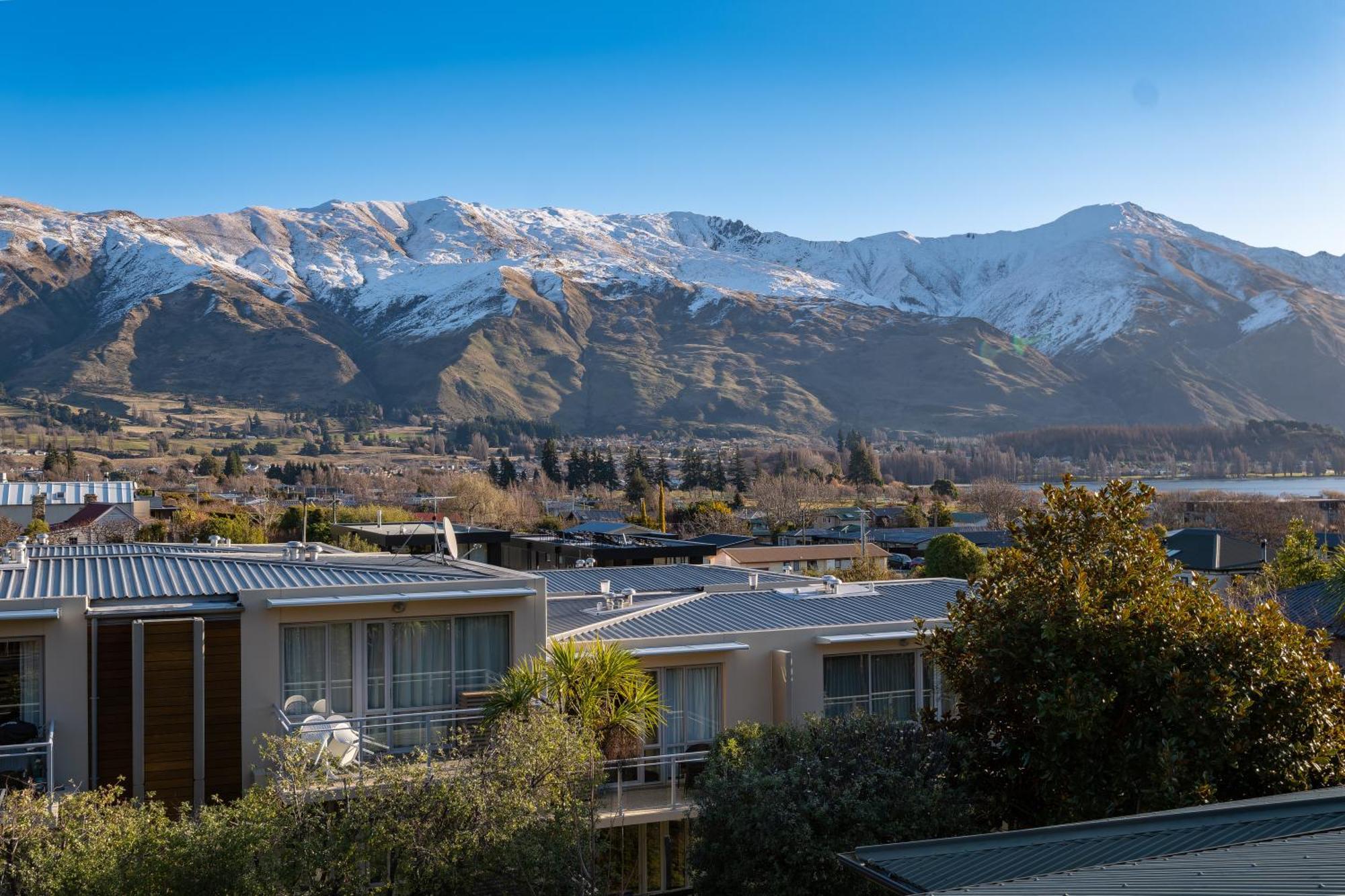 Wanaka Springs Lodge エクステリア 写真