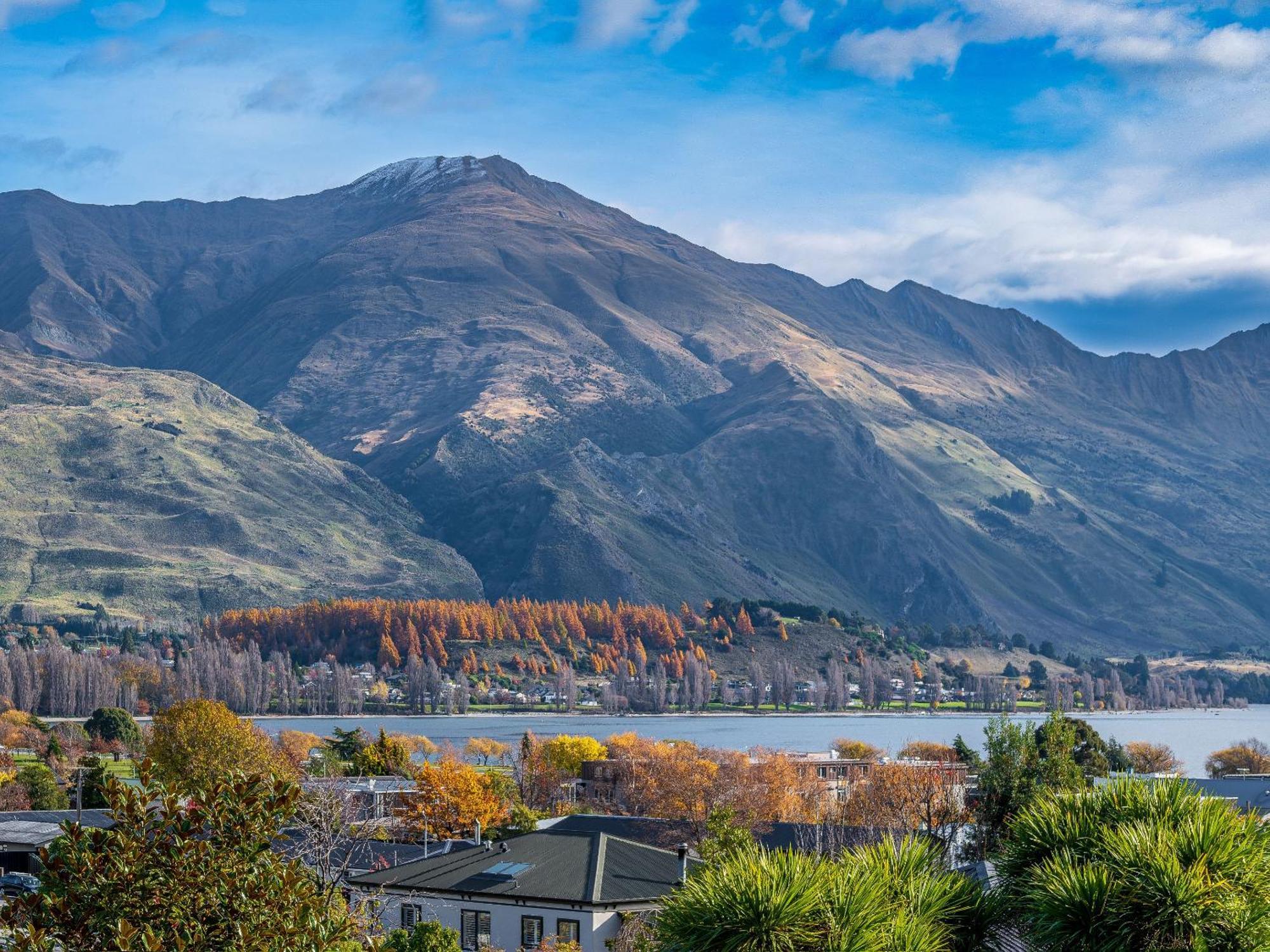 Wanaka Springs Lodge エクステリア 写真