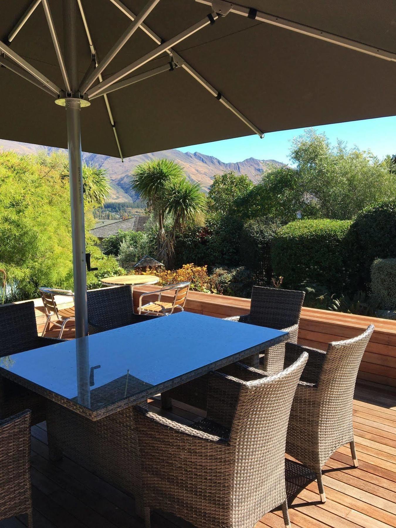 Wanaka Springs Lodge エクステリア 写真
